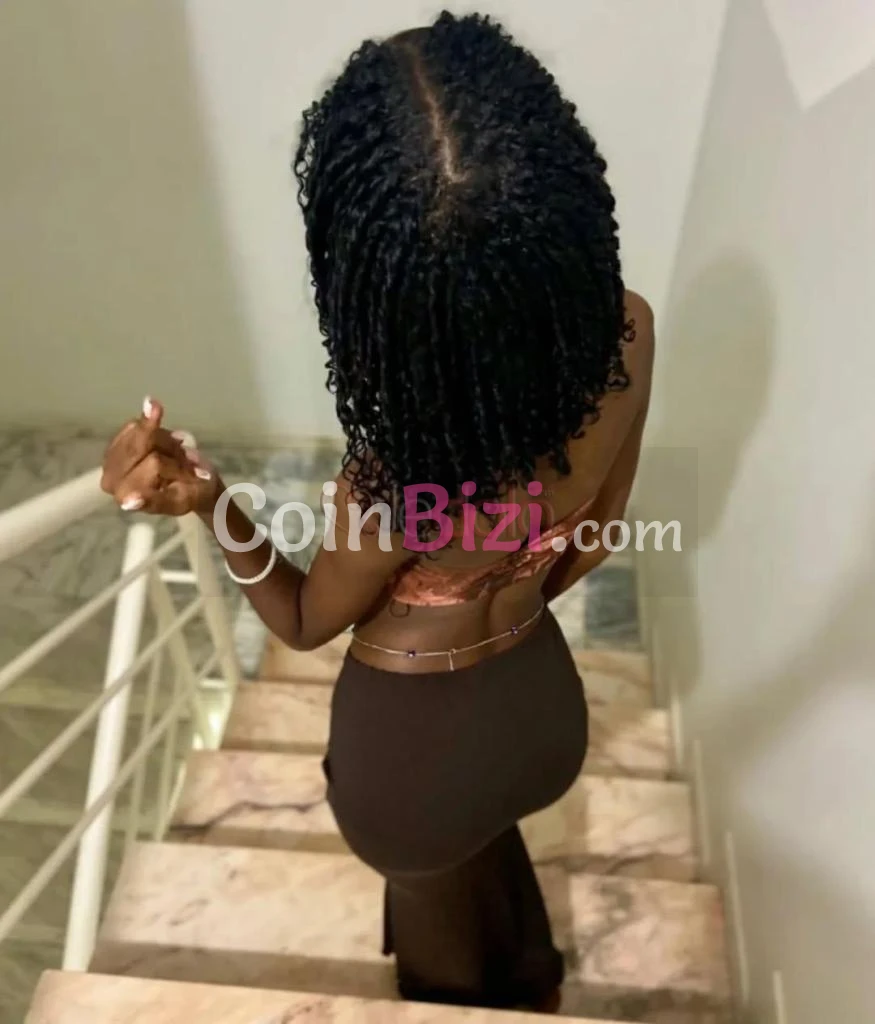 Femme de 19 ans Réçoit/Se déplace pour Rencontres - Escortes Rencontre occasionnelle à Abengourou