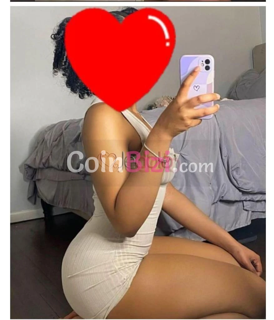 Femme de 20 ans Réçoit/Se déplace pour Rencontres - Escortes Rencontre occasionnelle à Abidjan, Yopougon
