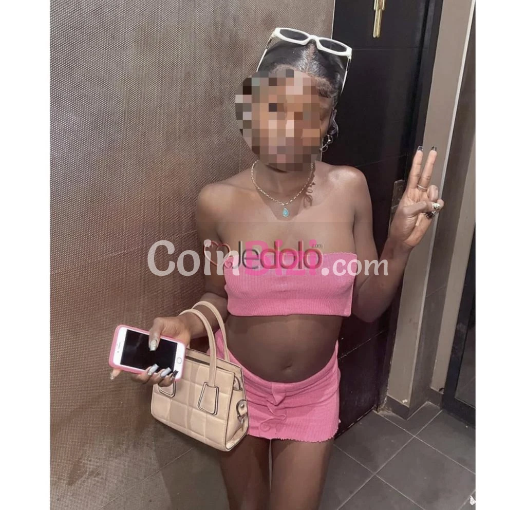 Femme de 18 ans Réçoit/Se déplace pour Rencontres - Escortes Rencontre occasionnelle à Divo