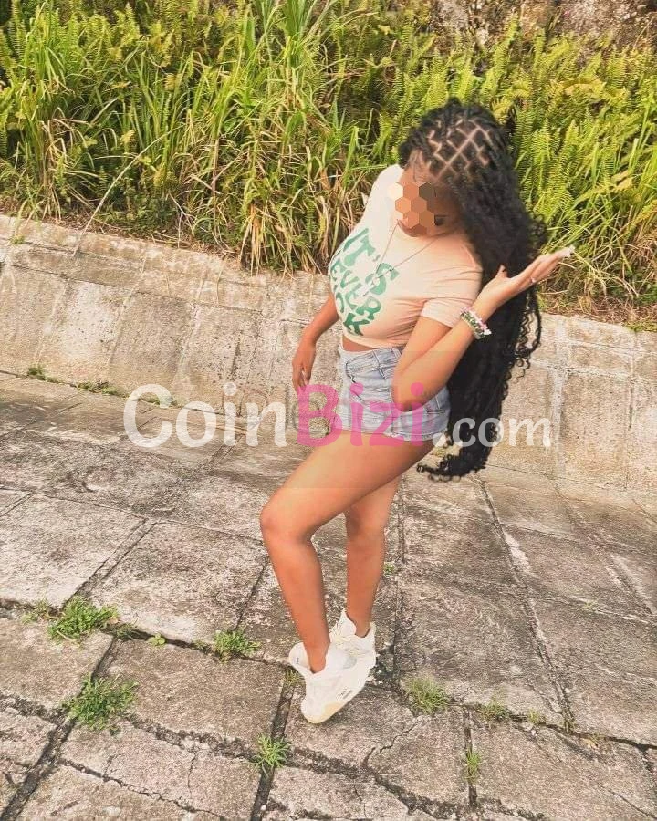 Femme de 19ans Réçoit/Se déplace pour Rencontres - Escortes Rencontre occasionnelle à Abidjan, Cocody
