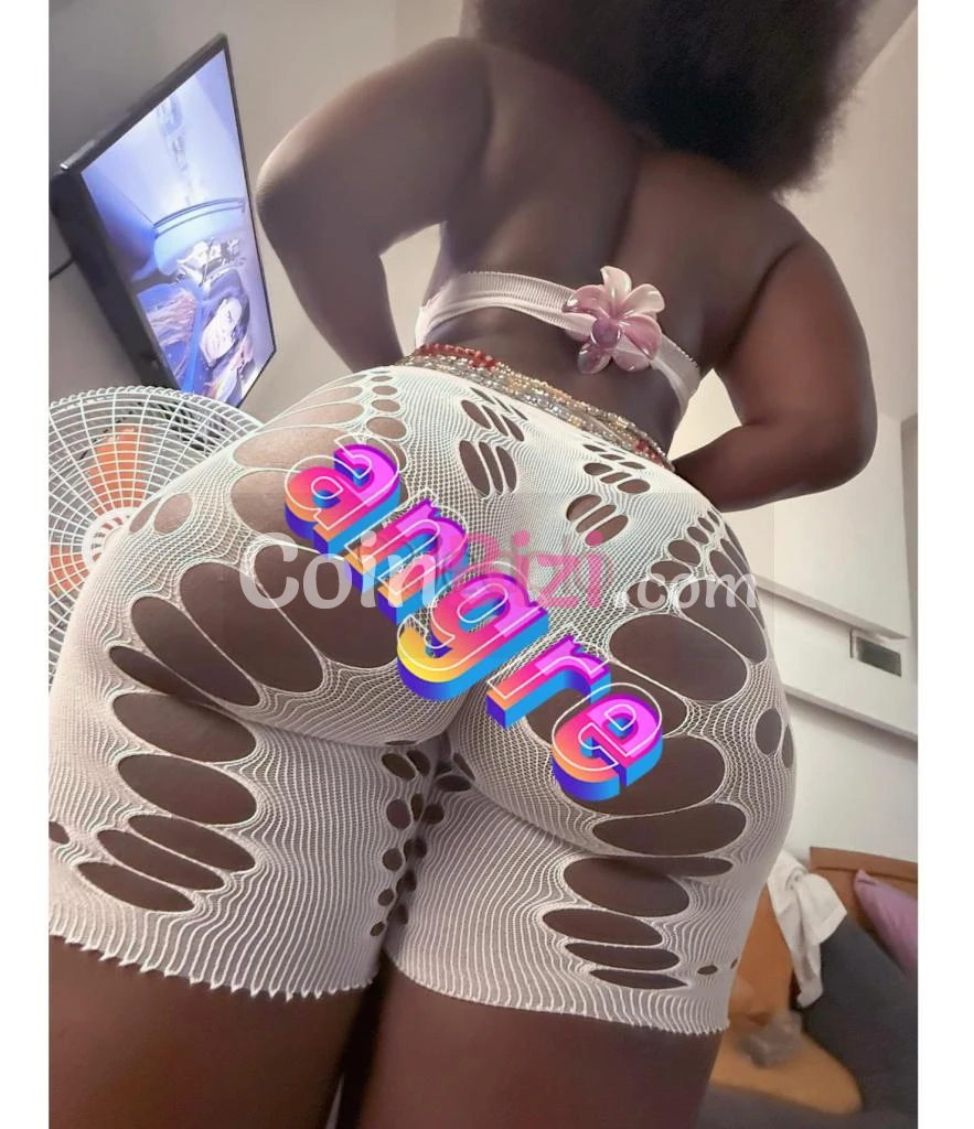 Femme de 19ans Réçoit/Se déplace pour Rencontres - Escortes Rencontre occasionnelle à Abidjan, Cocody